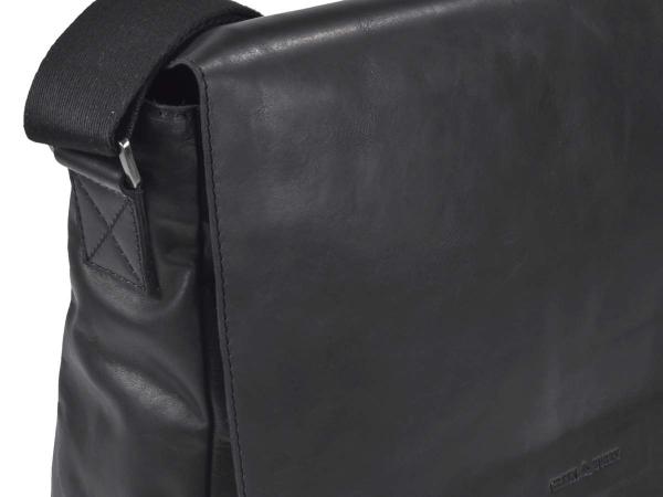 Leder A4-Umhängetasche "Pure Black"