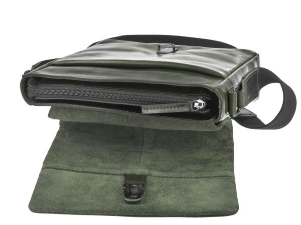 Umhängetasche Leder mit Umschlagklappe "Newport" british green
